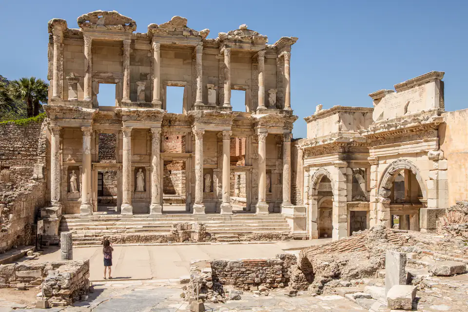 The Library of Celsus and the Mazaeus-Mithridates Gate in warm light